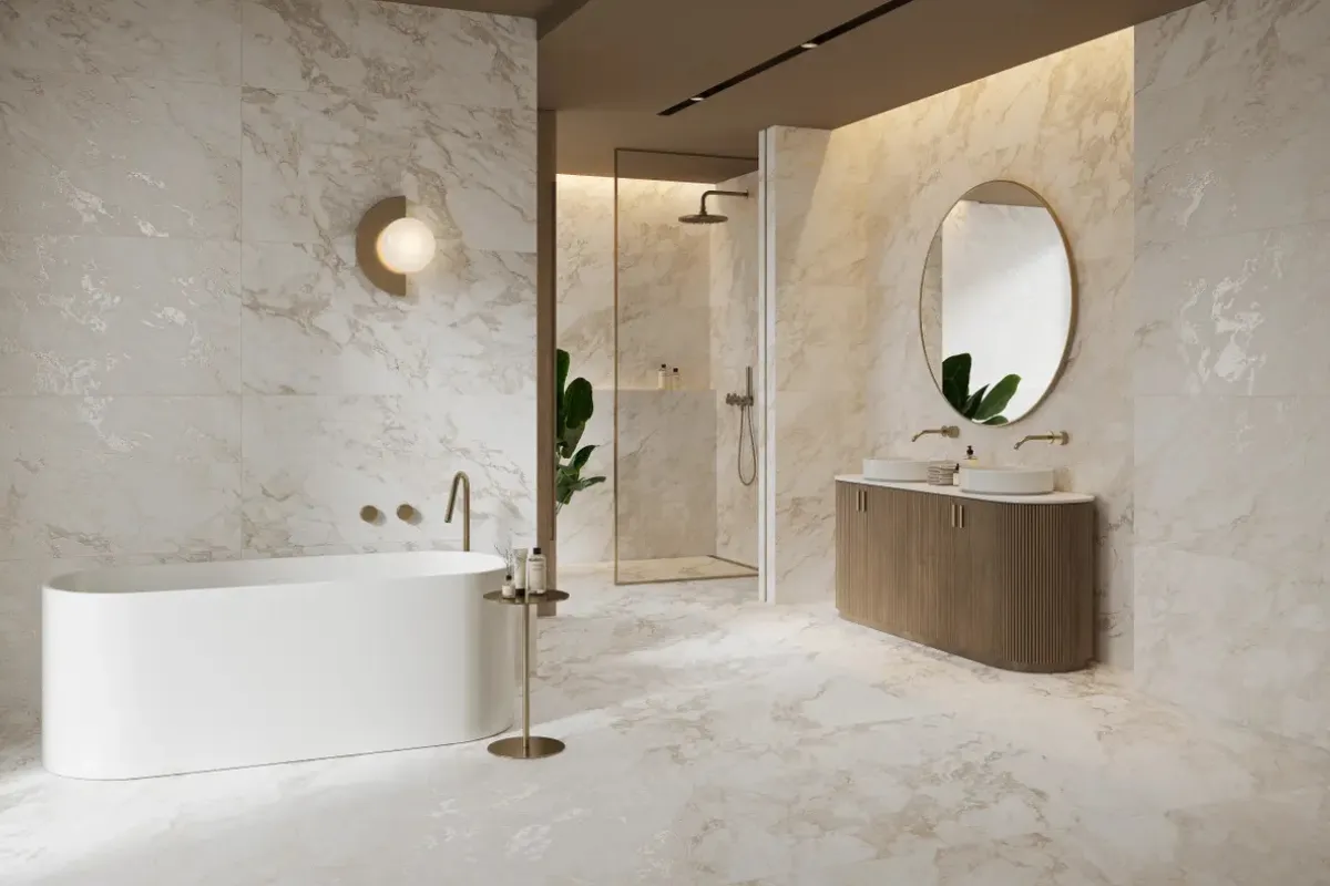 Nowoczesna łazienka z beżowymi płytkami Tubądzin