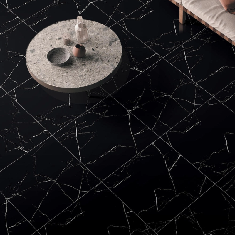 Alaska Black 60x60 Rect. (1,44) High Glossy Egen
