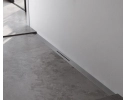 X-DRAIN odpływ liniowy przyścienny z rusztem do przycinania L=900, stal szczotkowana